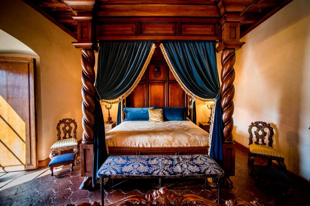 Hotel Palacio De Dona Leonor Antigua Zewnętrze zdjęcie