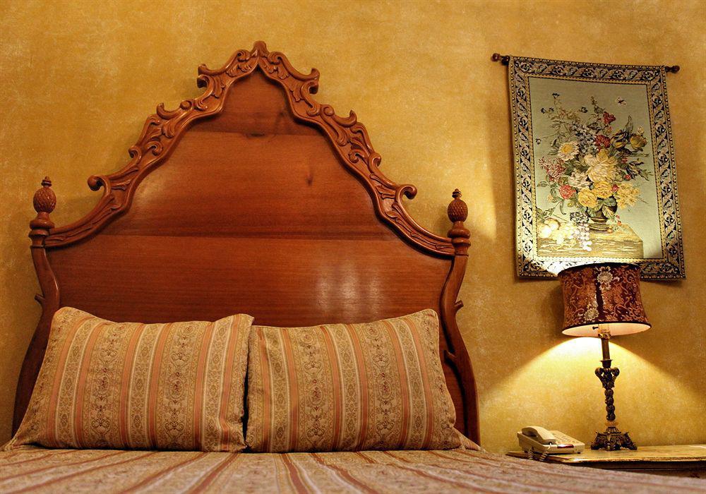 Hotel Palacio De Dona Leonor Antigua Zewnętrze zdjęcie